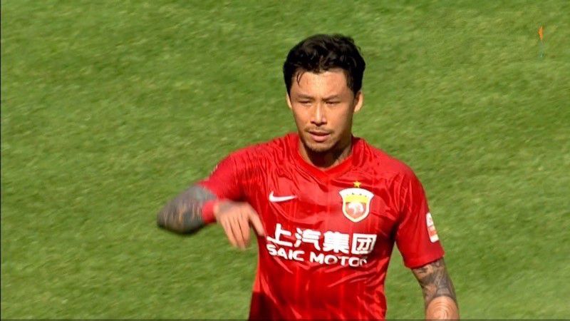 公交车被脱了内裤进入
